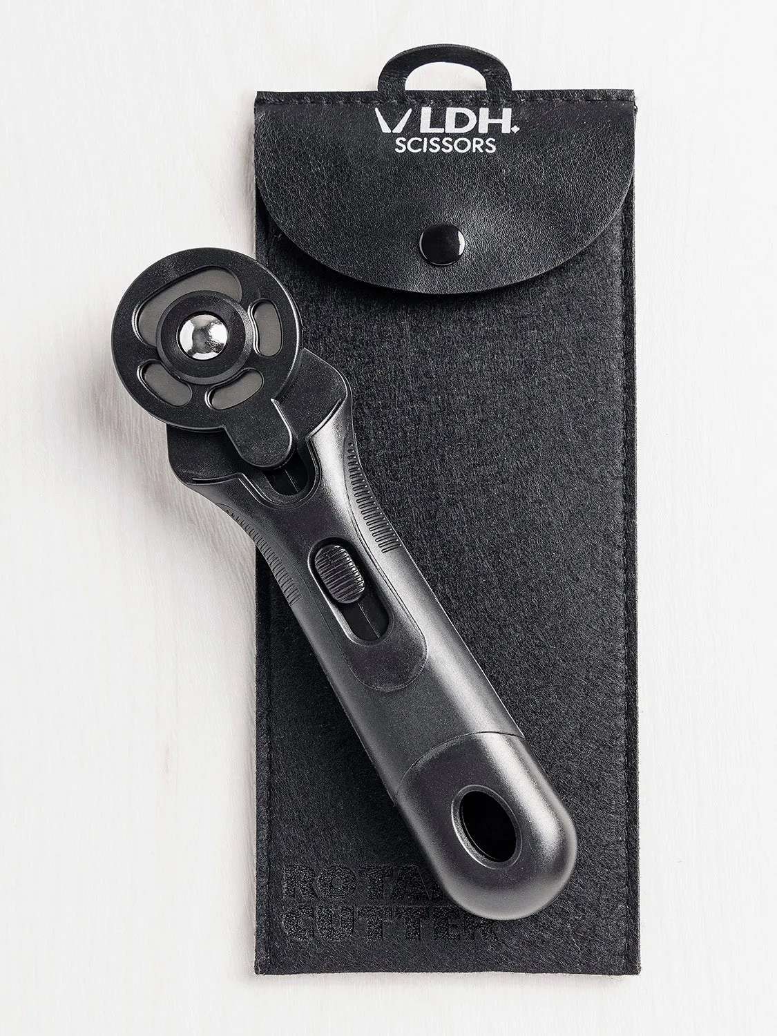 45-mm LDH Ambidextrous Rotary Cutter - Midnight Black