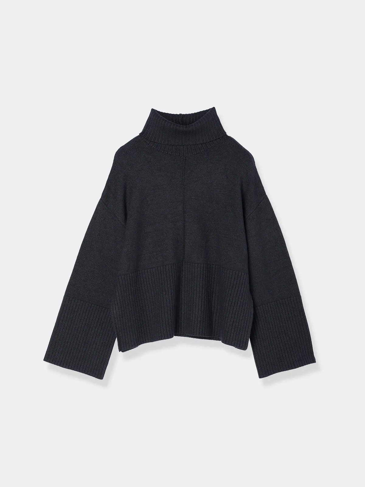 Drop shoulder Pullover